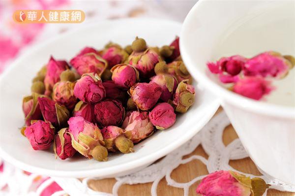 經痛喝玫瑰花茶？這種體質才適合