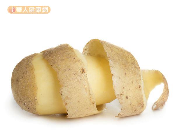 土豆富含营养素，海外专家建议可切片外敷于肌肤。