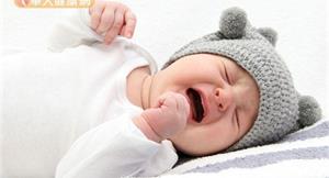 為什麼寶寶哭鬧，抱起來就不會哭了呢?