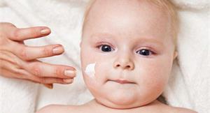 遠離惱人過敏～建立寶寶皮膚屏障，快學這洗澡4原則