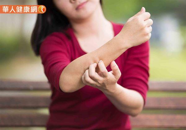 根据2016年台湾健保统计，每10万名患者，就有超过3万名患者因为皮肤病就诊。