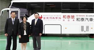 台灣捐血率世界第一！和泰捐贈大型捐血車