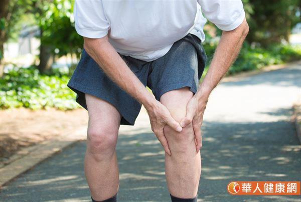 老是膝蓋痛、小腿抽筋？小心退化性關節炎找上你！
