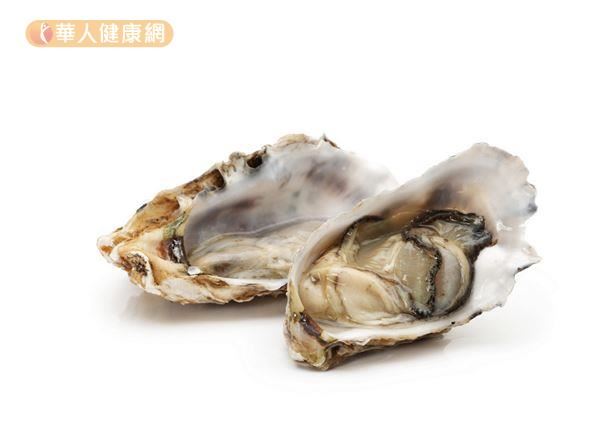 牡蠣等帶殼海鮮含有豐富的「硒」，對於增強免疫力很有幫助。