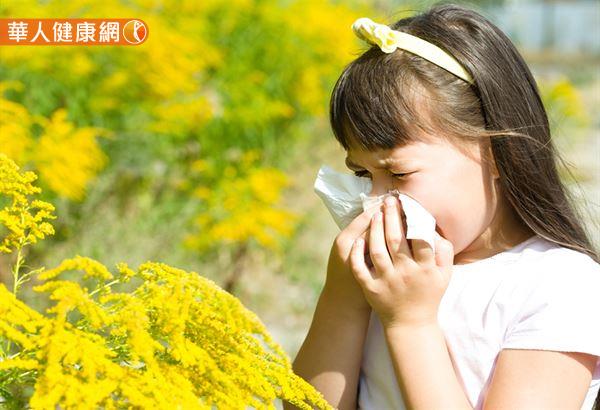 每到換季季節，家長最擔心幼兒開始流鼻水、打噴嚏，或者全身皮膚發癢。這一些都是常見的過敏症狀。