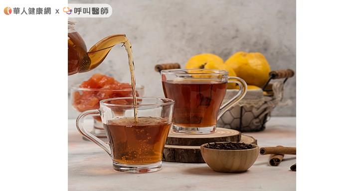 建議過節期間，民眾不妨可在飲料上做一點小改變，喝熱桔茶讓身體可以均衡一下。