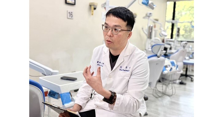 臺北市立萬芳醫院兒童牙科主任謝承祐提醒,牙齒脫落意外發生時,把握黃金30分鐘並妥善保存,可有效提升再植成功率。(圖片提供/萬芳醫院)