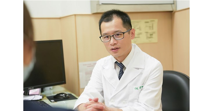 施秉成主任指出,只要病人有急性疼痛或難以壓制的中重度疼痛,沒有凝血功能異常、局部感染、局部麻醉藥物過敏等禁忌症,都建議接受疼痛評估。(圖片提供/台北慈濟醫院)