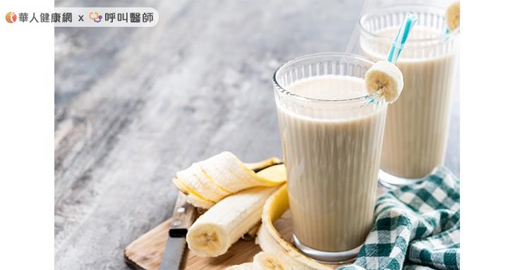 運動前食物選擇建議:香蕉1根+無糖豆漿190ml。
